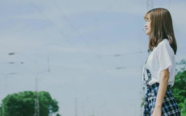 小姐姐送鱼塘,小姐姐的浪漫赠礼，见证甜蜜爱情